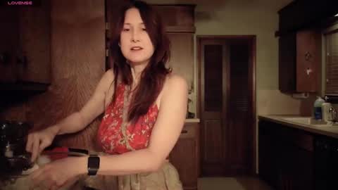 Goddess L online show from November 26, 11:45 pm