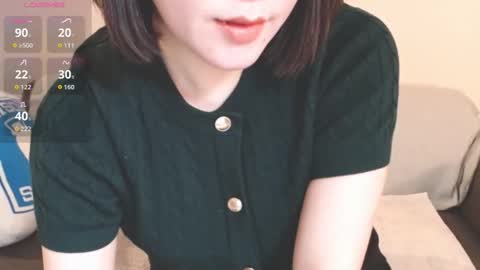 Momo online show from October 27, 12:32 am