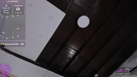 Momo  online show from November 7, 10:56 pm