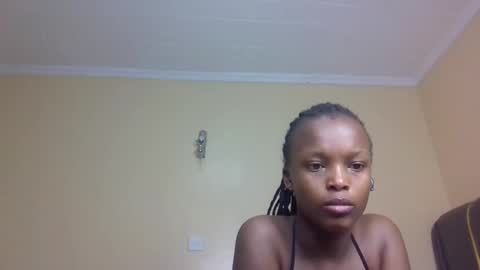 Mona online show from October 28, 1:39 am