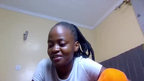 Mona online show from October 7, 6:37 pm