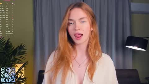 Snapshot of monabrickell chatting on September 17, 4:32 pm Mona online show from September 17, 4:32 pm