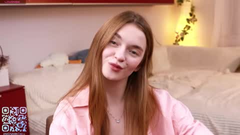 Mona online show from October 9, 7:41 pm