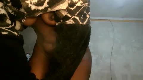 mona online show from September 18, 2:37 am