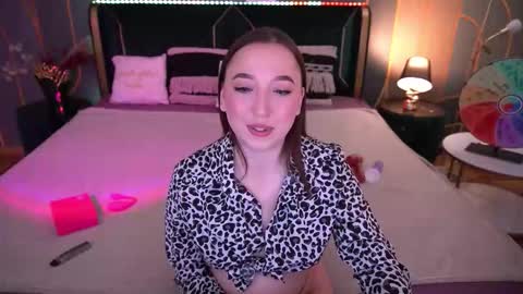 Taina online show from October 9, 7:03 am