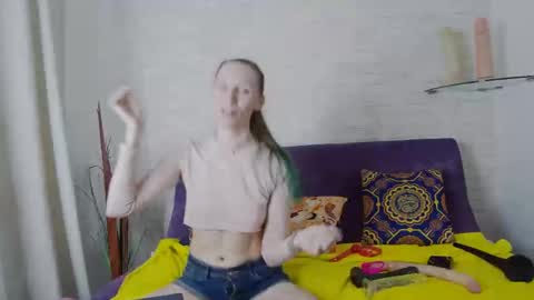 Mona online show from January 6, 7:31 am