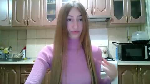 Monica online show from April 7, 8:11 pm