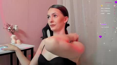 Monica Velvet online show from September 16, 9:40 pm