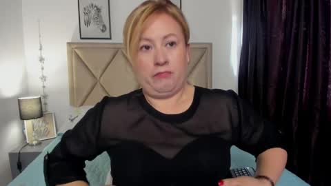 Mony online show from April 10, 11:59 am