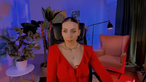 monicariley online show from June 2, 3:25 pm