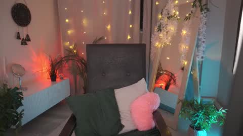  Monica  online show from October 1, 6:12 am