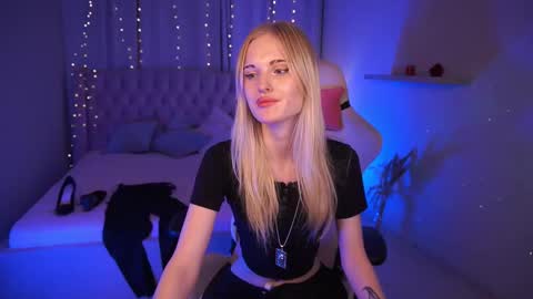  Monica  online show from October 7, 5:58 am