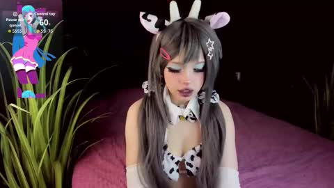 Monika online show from October 18, 1:04 pm