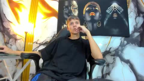 mono_blonde online show from September 13, 6:54 pm
