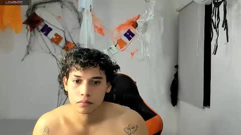 montes_juan online show from October 25, 2:34 am