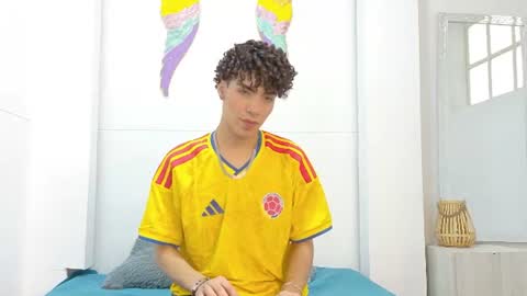   online show from July 7, 11:58 am