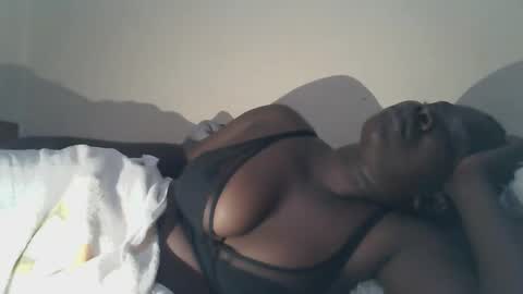 moo_baby online show from April 26, 1:47 am