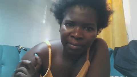 moo_baby online show from April 7, 9:33 am