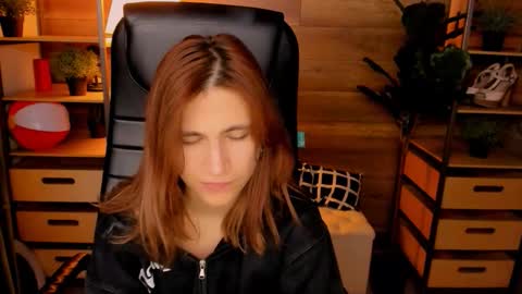 Katrin online show from October 1, 9:57 pm