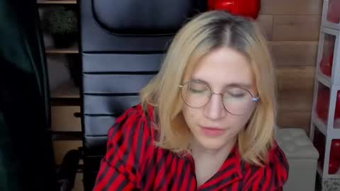 Katrin online show from February 25, 10:42 pm