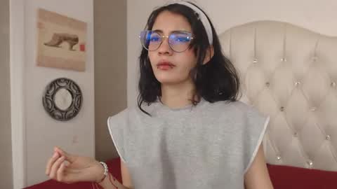 Elizabeth  online show from October 22, 7:26 pm