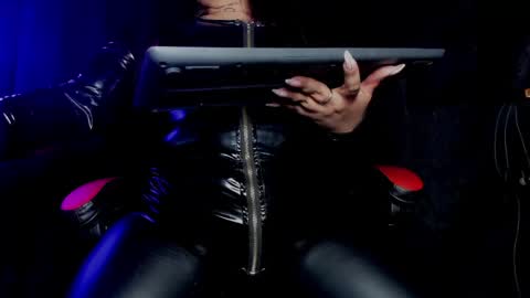 Lilith online show from April 22, 10:17 pm