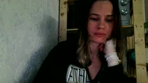 moon_lilithx online show from December 19, 10:00 pm