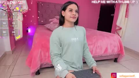 moon_roxee online show from February 20, 9:39 pm