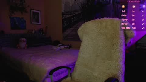 Keira online show from November 4, 3:46 pm