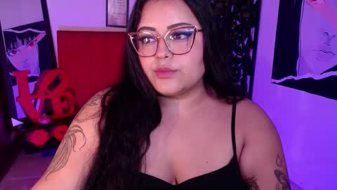 moon_sunflowers online show from October 7, 3:46 am