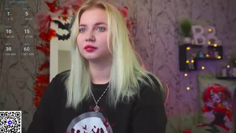 Emilia online show from October 28, 9:21 am