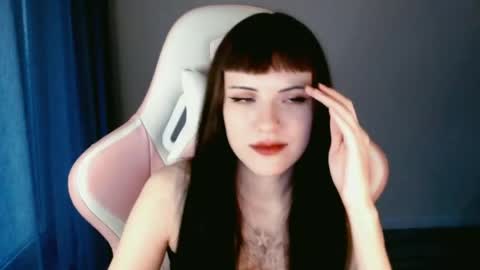  sophie  online show from May 4, 5:41 pm