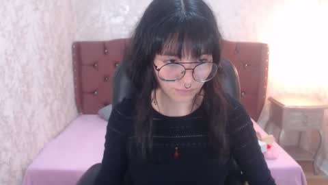 Snapshot of mooncharlotte chatting on February 10, 5:30 pm Charlotte online show from February 10, 5:30 pm