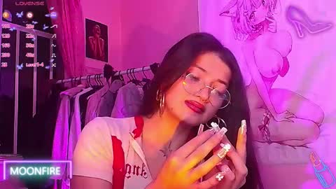 Nicky  online show from October 2, 6:56 am