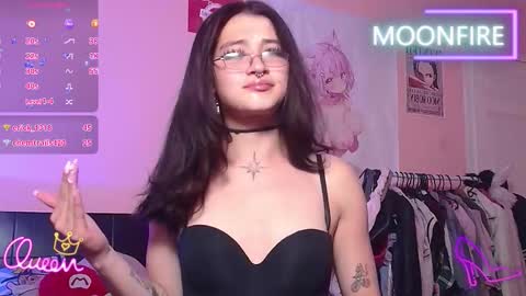 Nicky  online show from January 9, 4:40 am