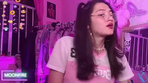 Nicky  online show from September 25, 3:13 am