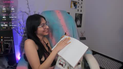 MOON  online show from February 10, 5:43 am