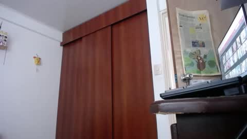 moonlunita online show from March 24, 8:15 pm