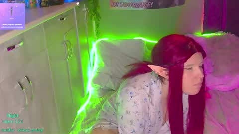 Mary online show from January 13, 5:43 pm