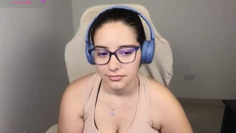 Moon Woman online show from November 23, 2:09 am