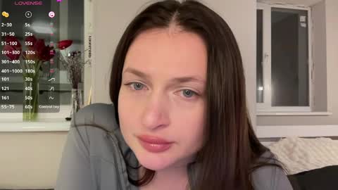 Mooonika80 online show from May 6, 7:20 pm
