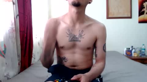 Snapshot of morbidangel08 chatting on February 21, 4:59 pm Abelardo online show from February 21, 4:59 pm