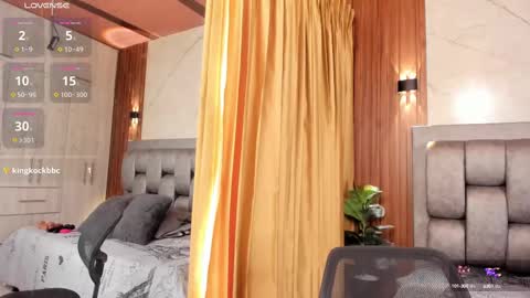 more hott online show from October 3, 8:06 pm