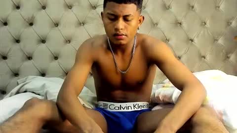 Mmorenito online show from October 30, 9:48 pm