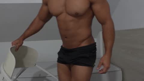 moreno1muscular online show from November 22, 5:50 am