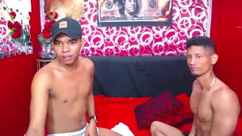 duohot23 online show from October 2, 2:16 pm