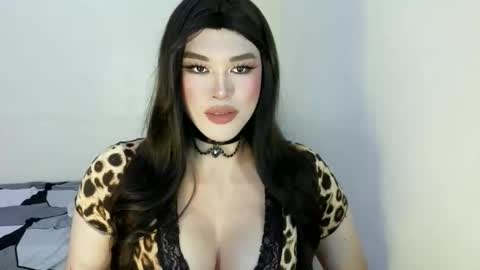 Ms. Morgana online show from June 8, 2:29 pm