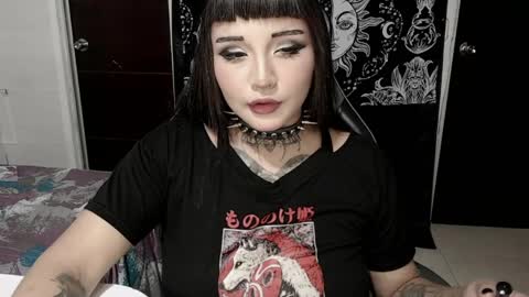 Morgan Moon online show from April 3, 9:11 pm