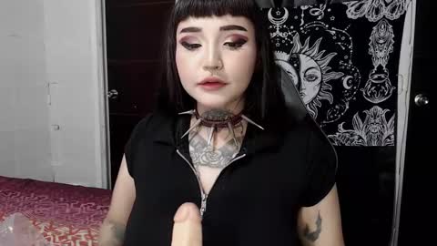 Morgan Moon online show from October 18, 11:20 pm