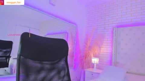 Morggan Castle online show from October 9, 5:02 am